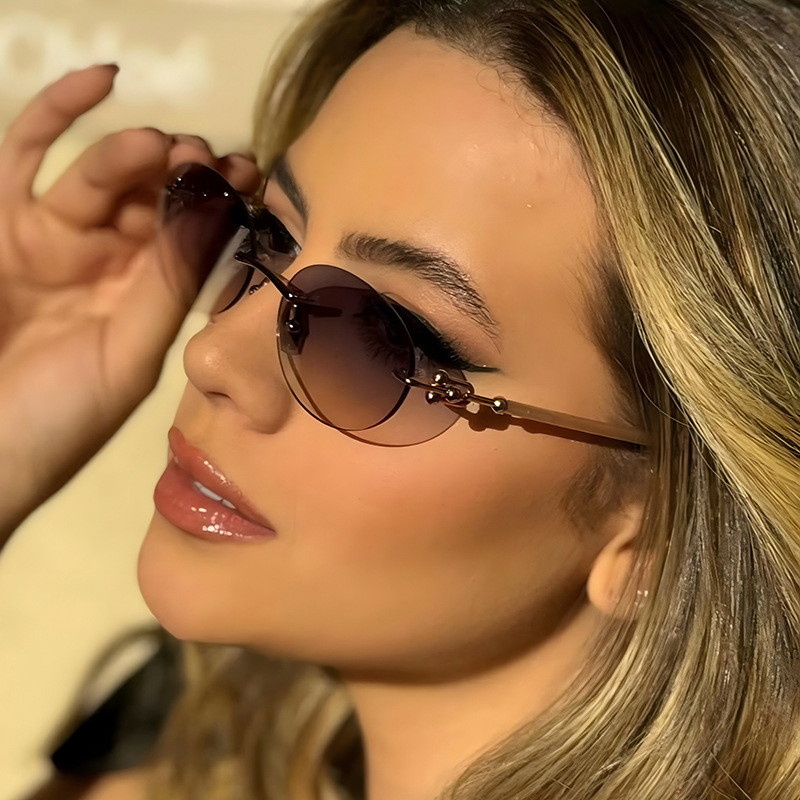 New Metal Frameless Oval Woman - Luxury Lifestyle Store review and price